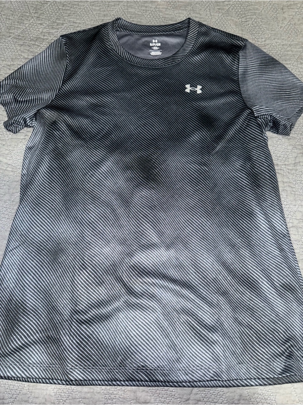 Under Armour Women’s Black Gray Athletic Workout T-Shirt Size Small